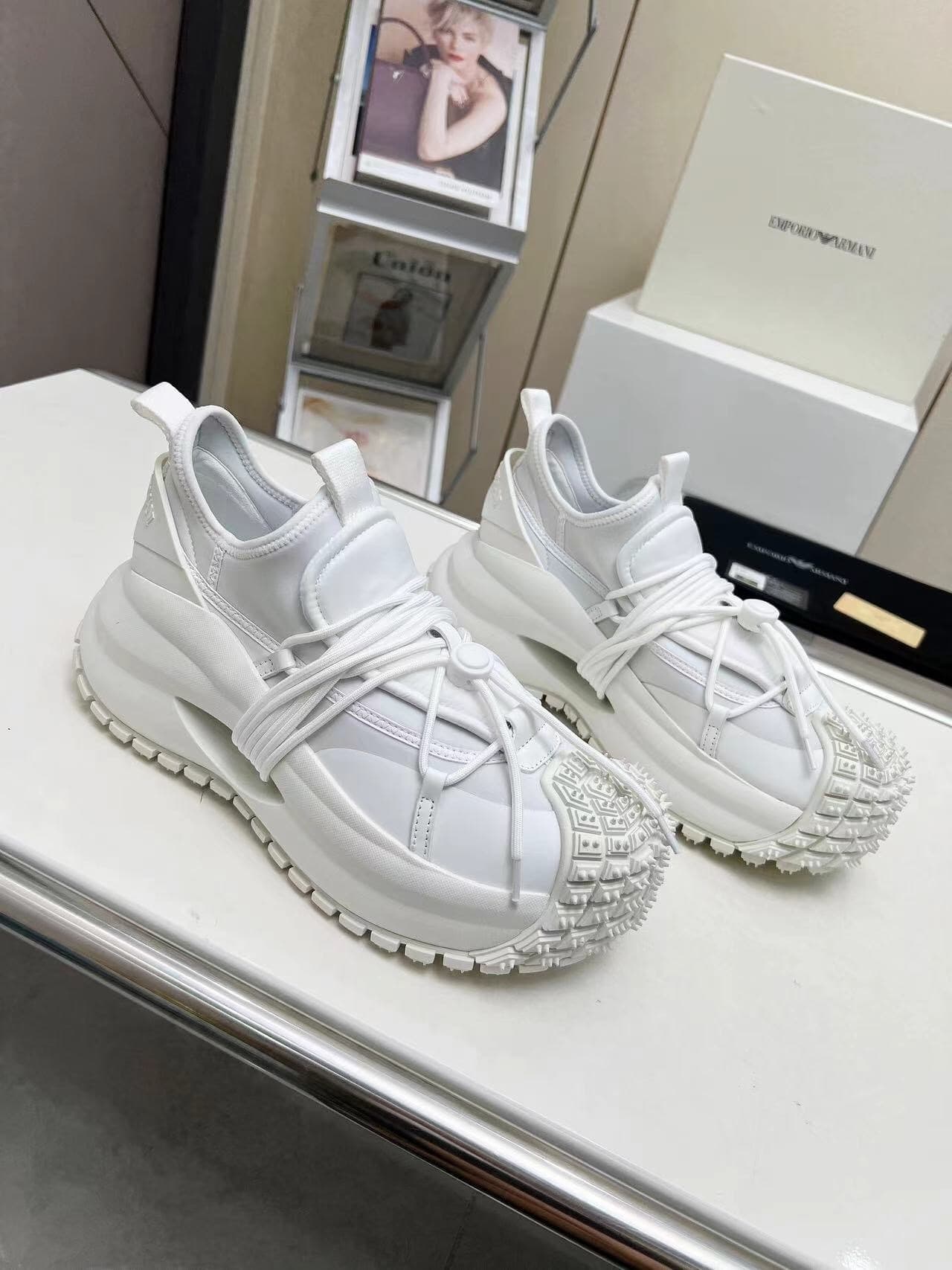 Product thumbnail 10