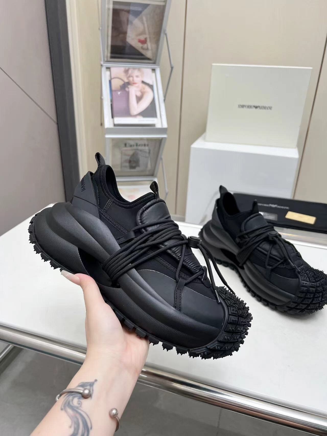 Product thumbnail 10